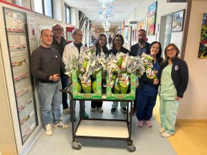 Gli auguri di Pasqua al reparto Pediatria dell’Ospedale Pugliese di Catanzaro.